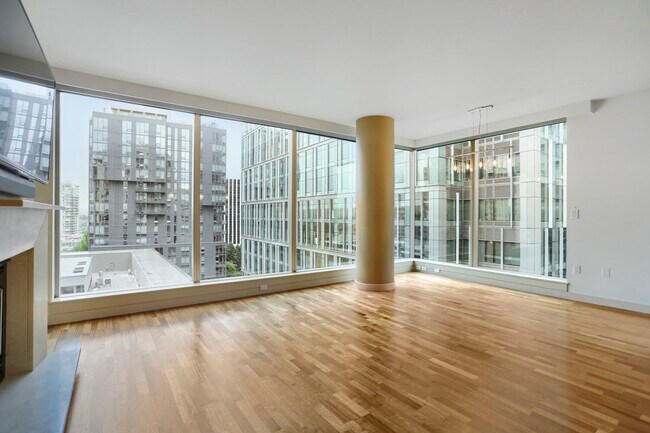 Foto del edificio - 10650 NE 9th Pl