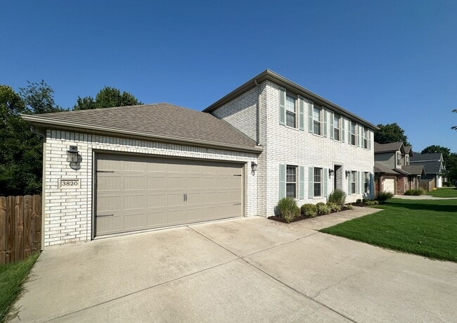 Building Photo - 3820 Williams Cove