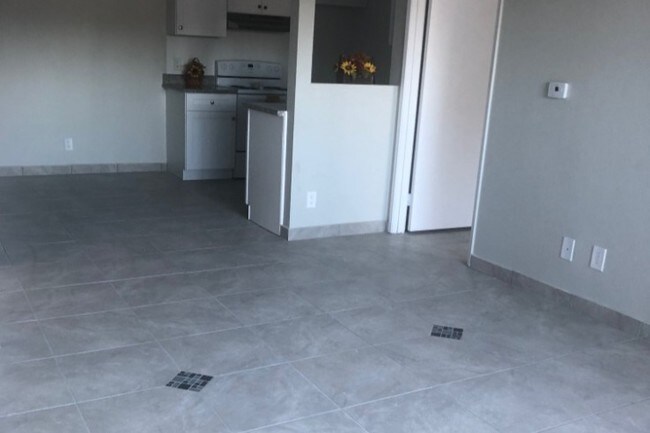 Foto del edificio - 12711 Branford St