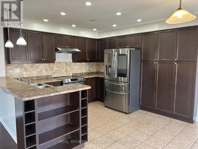 Building Photo - 159 Fletcher Cir