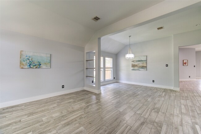 Building Photo - 8415 Doral Chase Ln