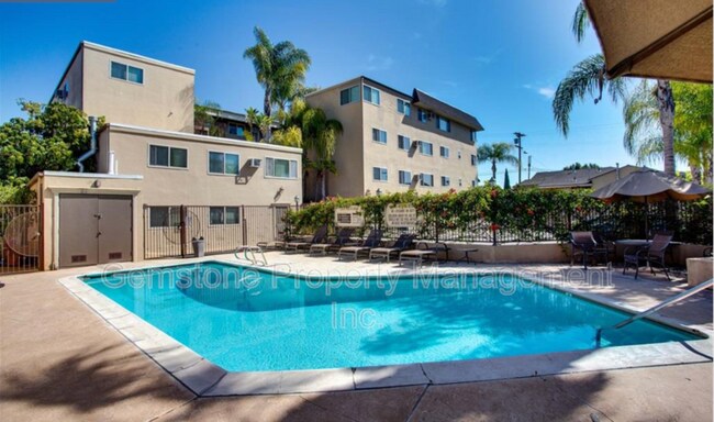 Foto del edificio - 4560 60th St