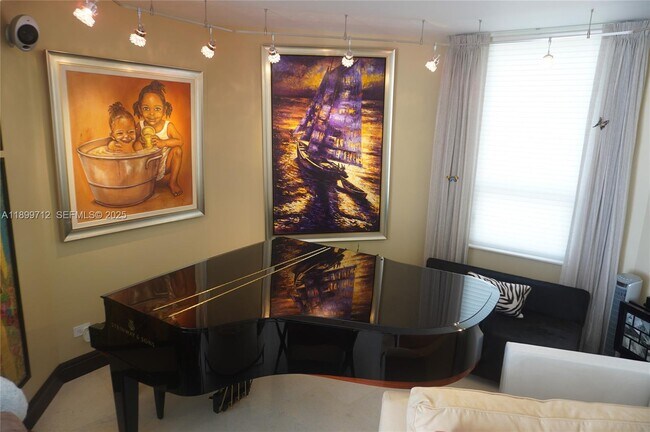 Foto del edificio - 808 Brickell Key Dr