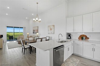 Building Photo - 11861 Venetian Lagoon Dr