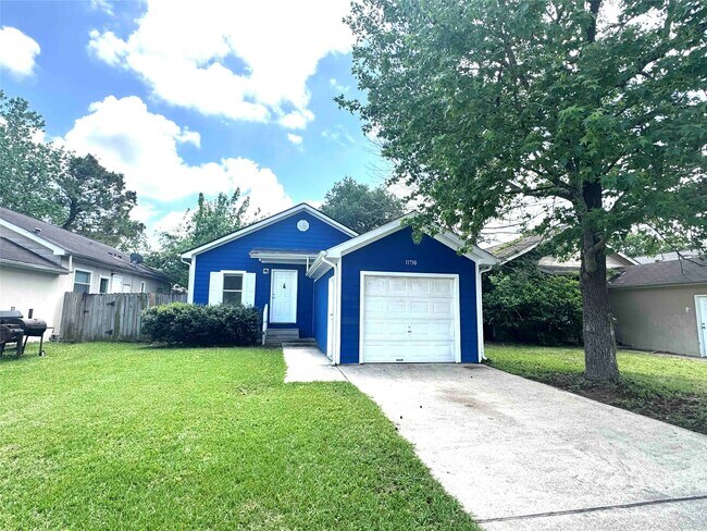 Building Photo - 11730 Greenglen Dr