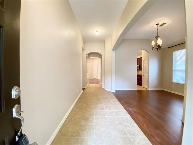 Building Photo - 10694 Lineberry Ln