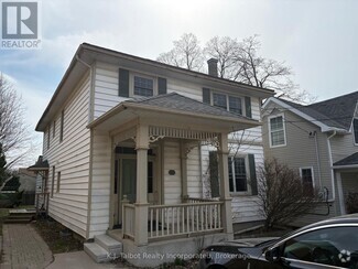Building Photo - 44 Huron St