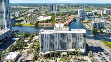 Building Photo - 3800 S Ocean Dr