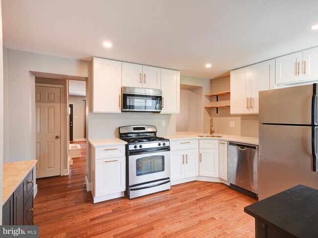 Foto del edificio - 3258 Livingston St