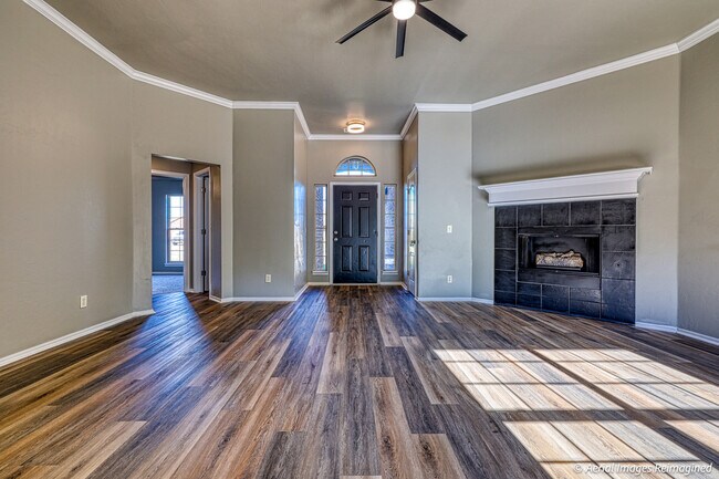 Foto del edificio - 4105 Notting Hill Dr