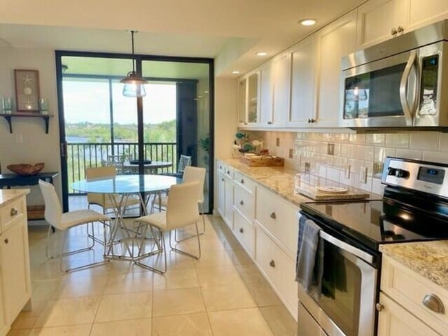 Photo - 1000 US-1 House