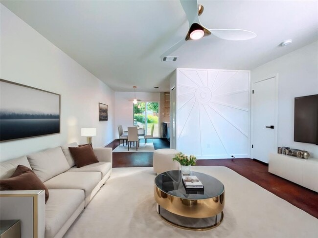 Building Photo - 7208 Meador Ave