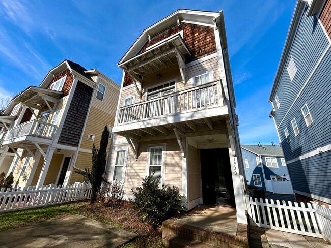 Building Photo - 1920 Lela Avenue