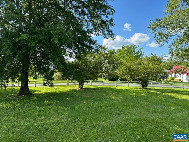 Building Photo - 5420 Old Barboursville Rd