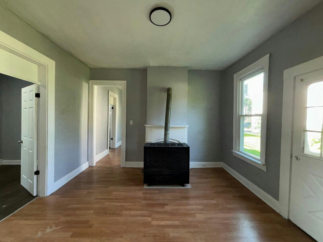 Foto principal - 462 Wood St