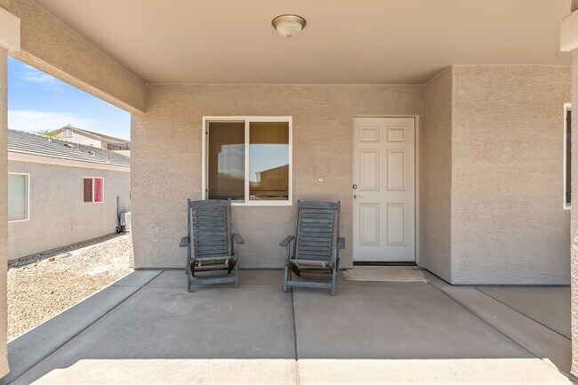 Foto del edificio - Charming 2-Bed, 2-Bath Home in Fox Creek SHORT OR LONG TERM AVAILABLE