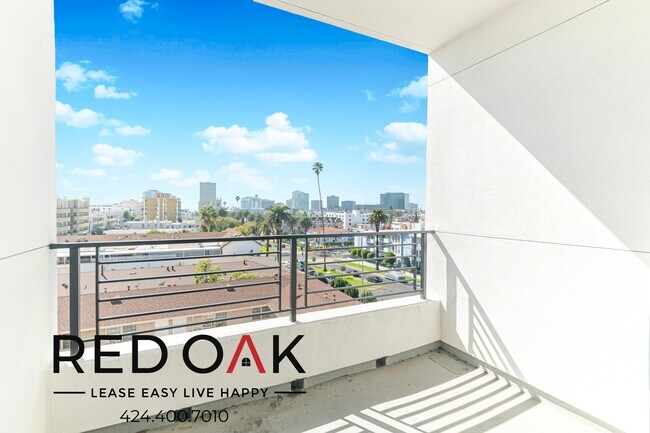Foto del edificio - 218 1/4 S Occidental Blvd-504