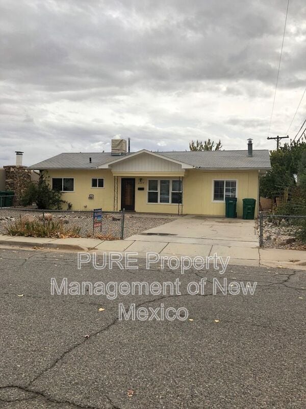 Foto principal - 2509 E 23rd St