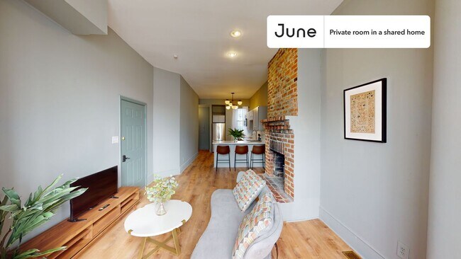 Foto del edificio - Room in Shared 5 bed/2 bath home in Columbia Heights