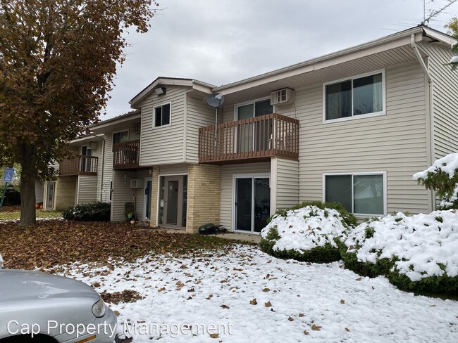 Foto del edificio - 1 br, 1 bath Apartment - 271-281 N Depot St