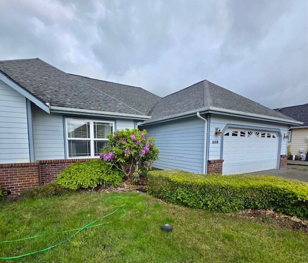 Building Photo - STATUS: AVAILABLE- |R157| $2500
