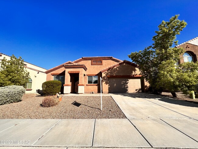 Building Photo - 9859 N Crook Ln