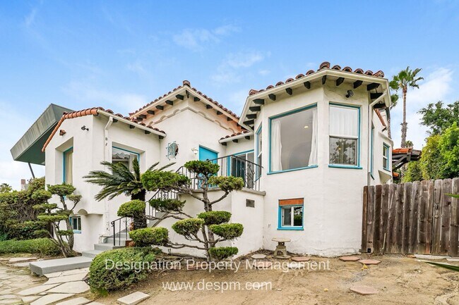 Building Photo - 3 BR Franklin Hills Los Feliz