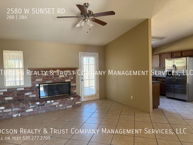 Building Photo - 2580 W Sunset Rd