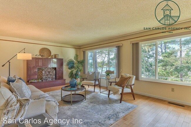 Foto del edificio - 3 br, 2 bath House - 3021 Forest Way