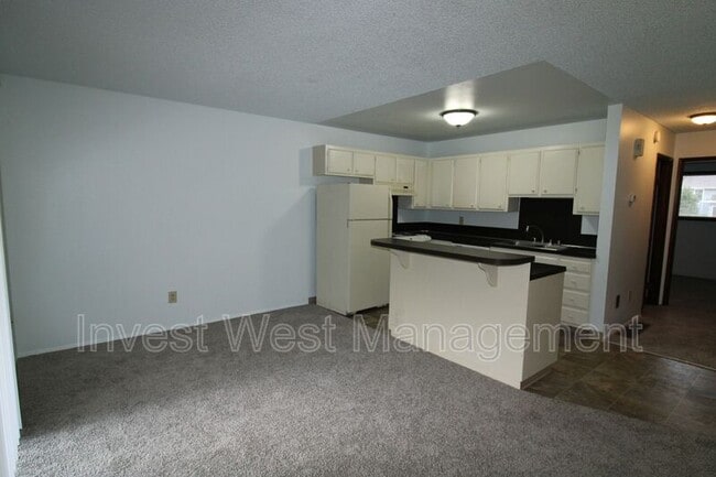 Building Photo - 629 N Hayden Bay Dr