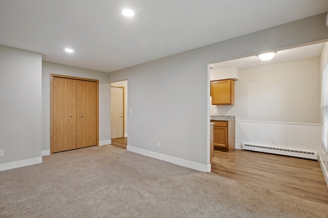 Building Photo - Peppercorn Apartments