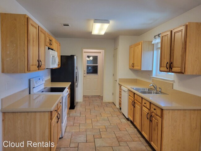 Building Photo - 3 br, 2 bath House - 3000 BOYDSTUN LOOP