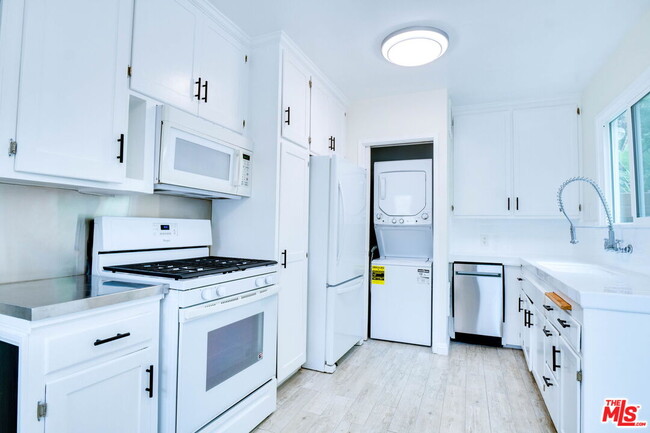 Foto del edificio - 1760 18th St