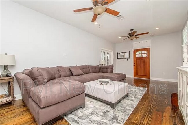 Foto del edificio - 3111 Pauger St