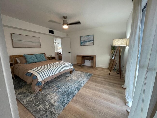 Building Photo - 1325 Bagby Ave