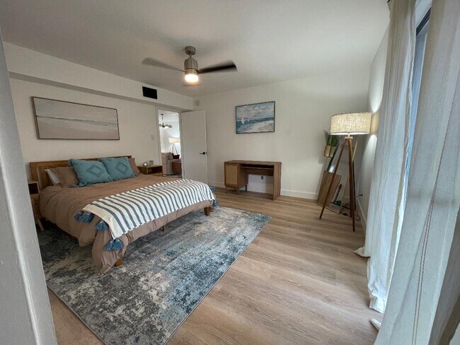 Foto del edificio - 1325 Bagby Ave