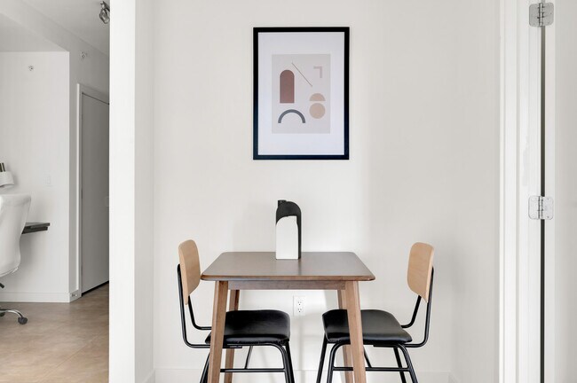 Foto del edificio - 10351 NE 10th St