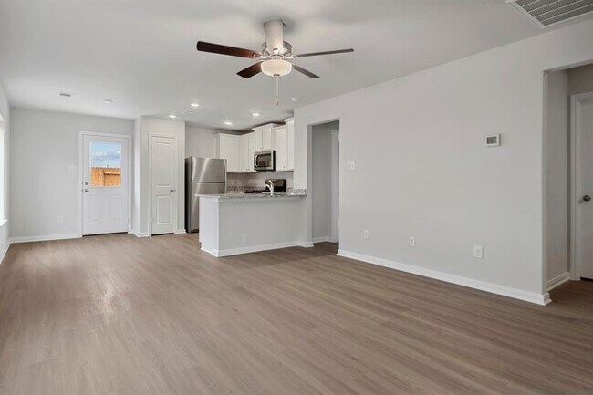 Foto del edificio - 6403 Elm St