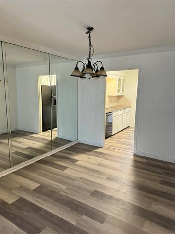 Building Photo - 7709 Meadow Park Dr