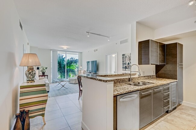 Building Photo - 550 Okeechobee Blvd