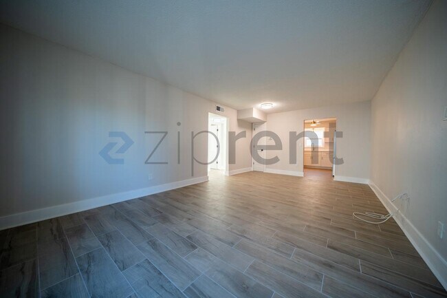 Foto del edificio - 7338 Coquina Way