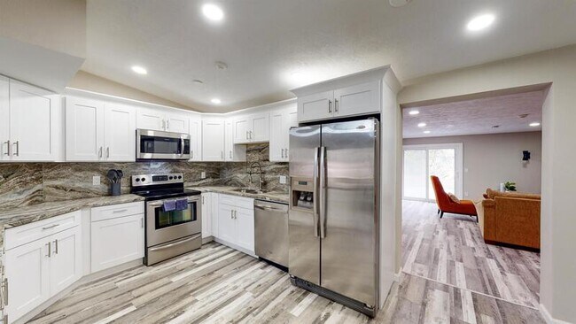 Foto del edificio - 4906 S 81st St
