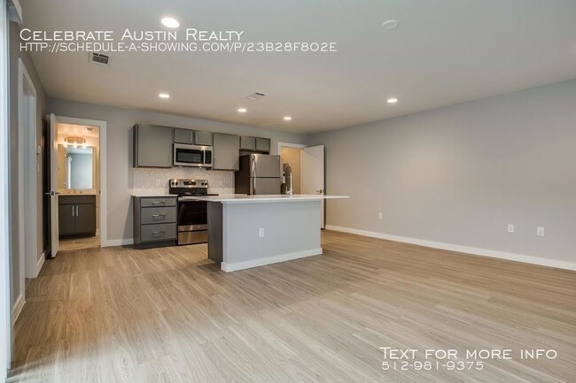 Building Photo - The Trousdale Apartments