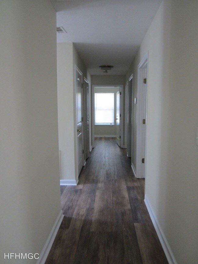 Building Photo - 3 br, 2 bath House - 3507 38th Avenue