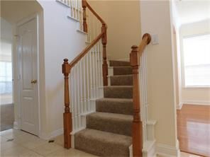 Building Photo - 588 Southridge Way