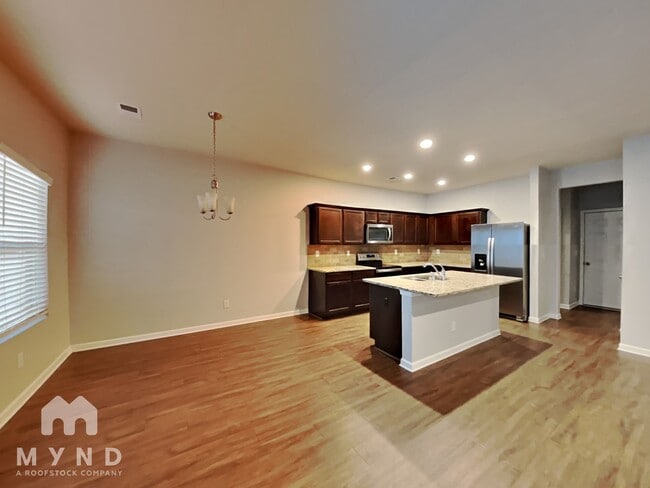 Foto del edificio - 1610 Labonte Pkwy