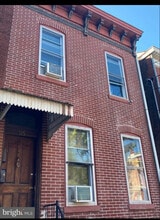 Building Photo - 115 Pearl St