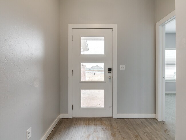 Foto del edificio - 15108 Jasper Ct