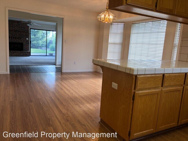 Building Photo - 3 br, 2 bath House - 18385 Milford Dr.