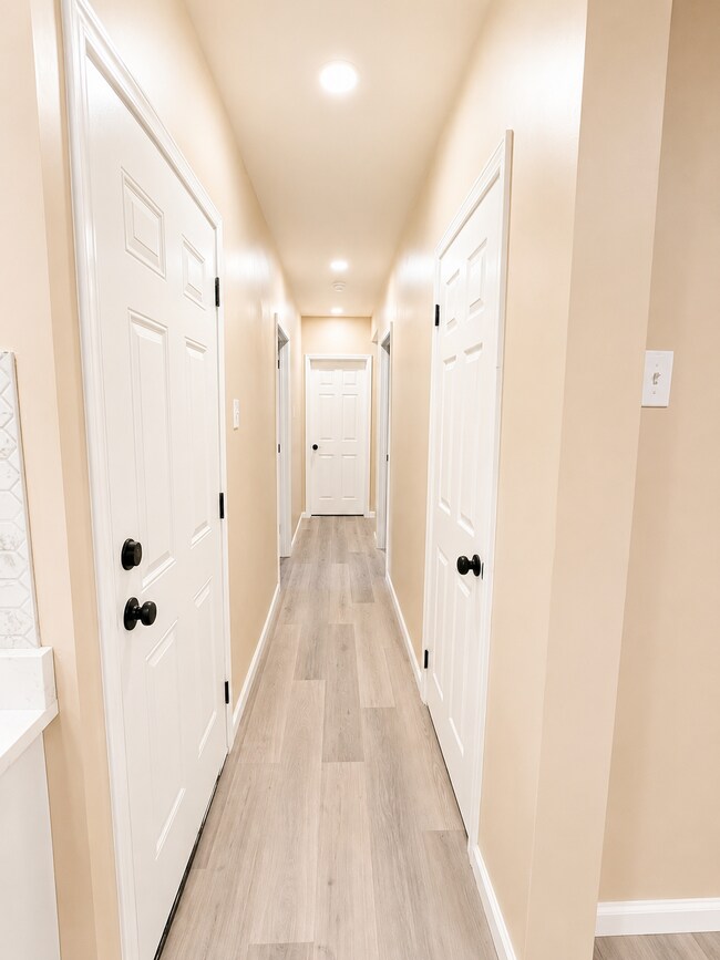 Foto del edificio - 3347 Webb St